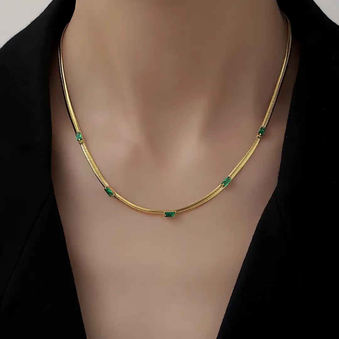 002 | Elia Necklace