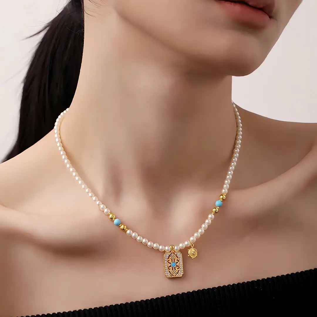 003 | Tyche Necklace